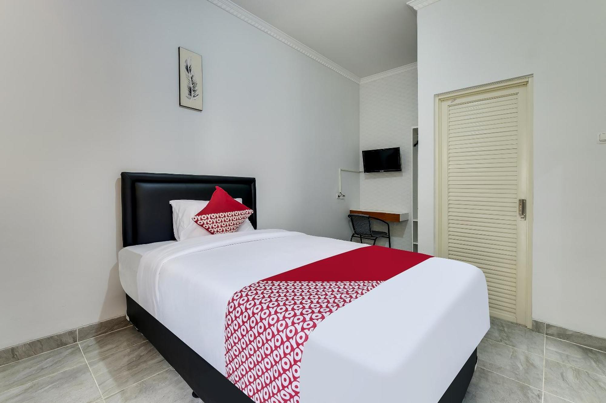 โอโย แฟล็กชิป 90983 ฮาร์โมนี อีซี่ สเตย์ Hotel Maguwo ภายนอก รูปภาพ
