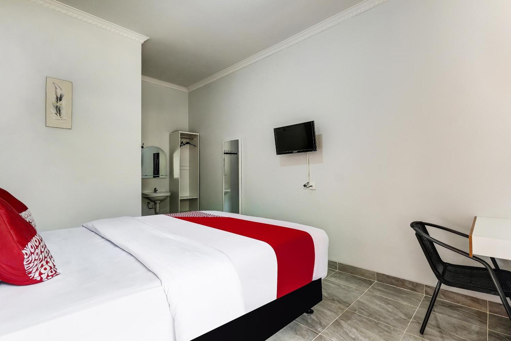 โอโย แฟล็กชิป 90983 ฮาร์โมนี อีซี่ สเตย์ Hotel Maguwo ภายนอก รูปภาพ